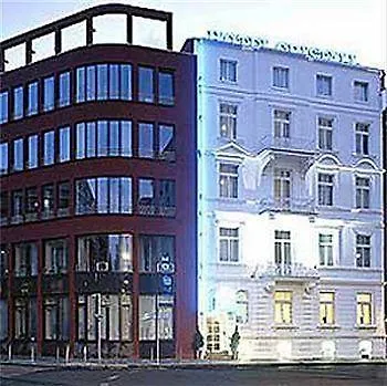 Szálloda Cristall - Frankfurt 3*