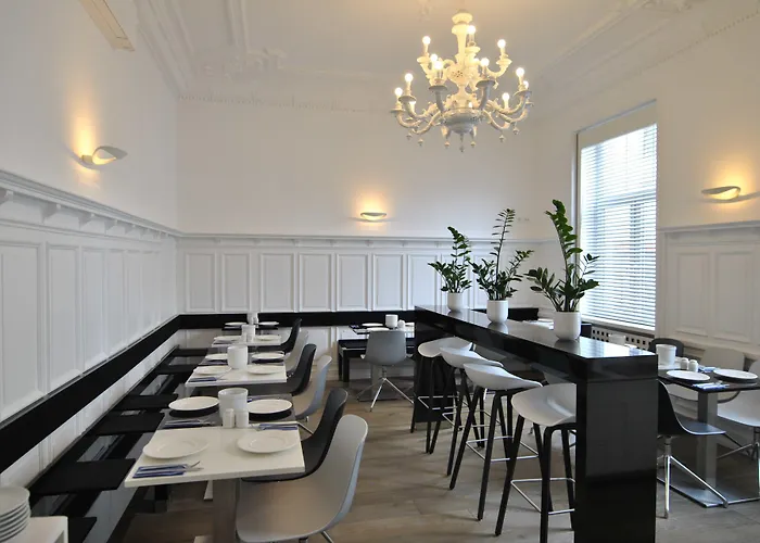 Cristall - Frankfurt 3*