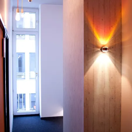 Otel Cristall - Frankfurt Frankfurt am Main