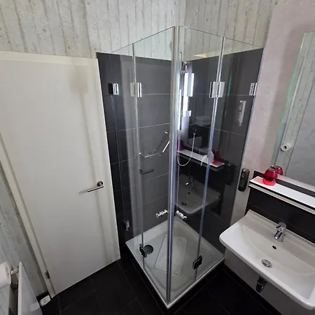 Cristall - Frankfurt 3*