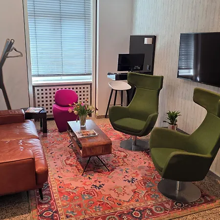 Hotel Cristall - Frankfurt