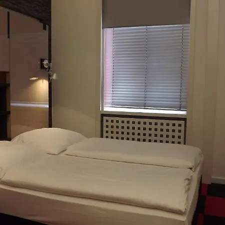 Cristall - Frankfurt 3* Frankfurt am Main