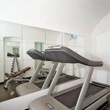 Cristall - Frankfurt Otel