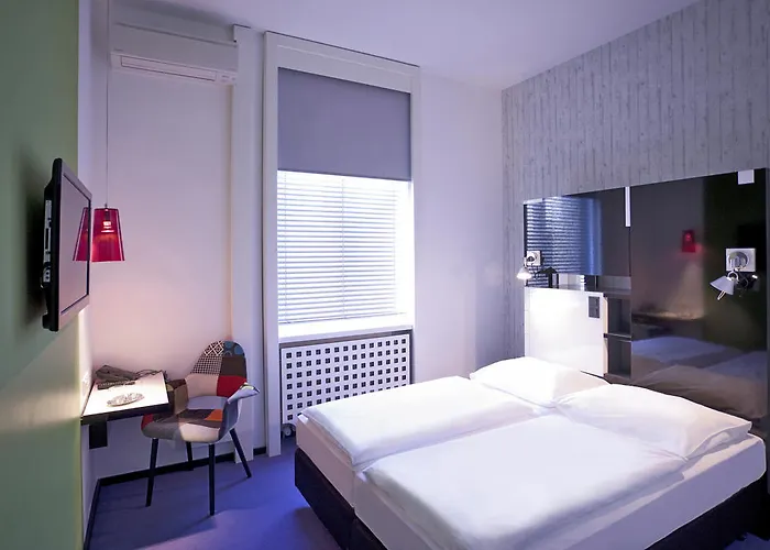 Otel Cristall - Frankfurt