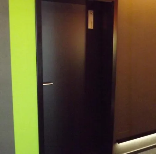 Cristall - Frankfurt 3* Frankfurt am Main