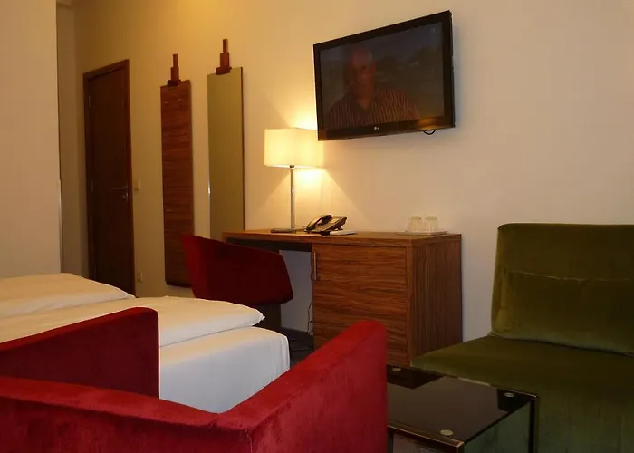 Cristall - Frankfurt Otel 3*